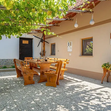 Wellness House Deer's Hill - Happy * Mala Nedelja