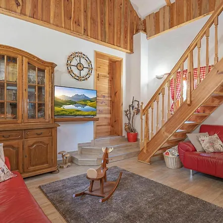 Ferienhaus Deer's Hill - Sauna, Hot Tub, Garden - Happy